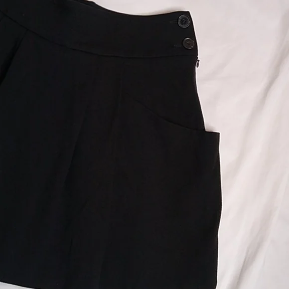 Original Lacoste pleaded Miniskirt NWOT 6 - Picture 4 of 12